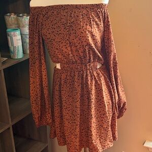 Peach Love California Off-Shoulder Long Sleeve Dress in Rust and Black